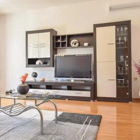 Apartmán Aurora By Interhome